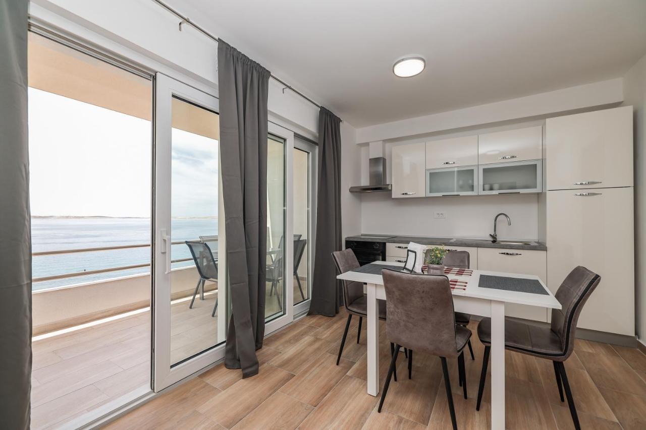 Beachfront Apartments Tic With Seaview Miletici Exterior foto