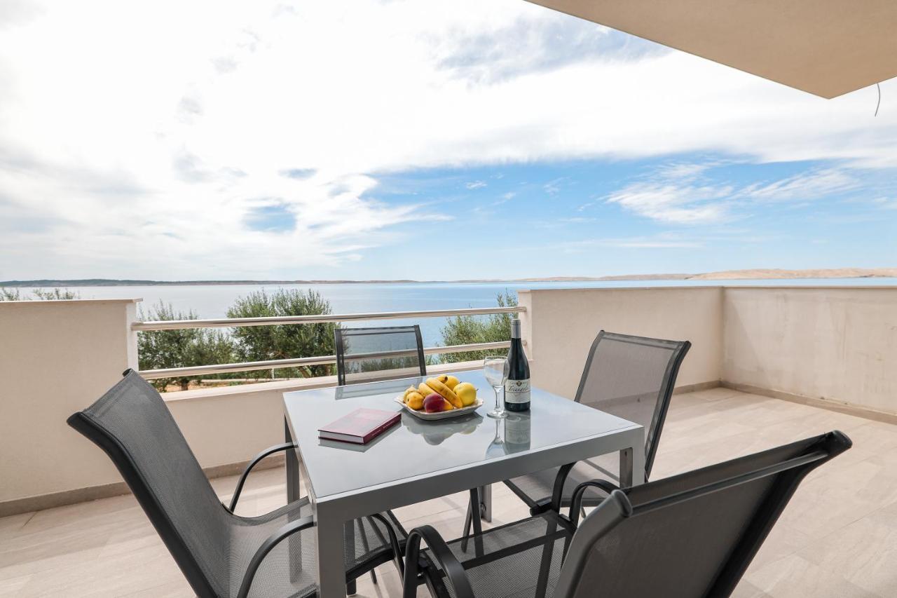 Beachfront Apartments Tic With Seaview Miletici Exterior foto