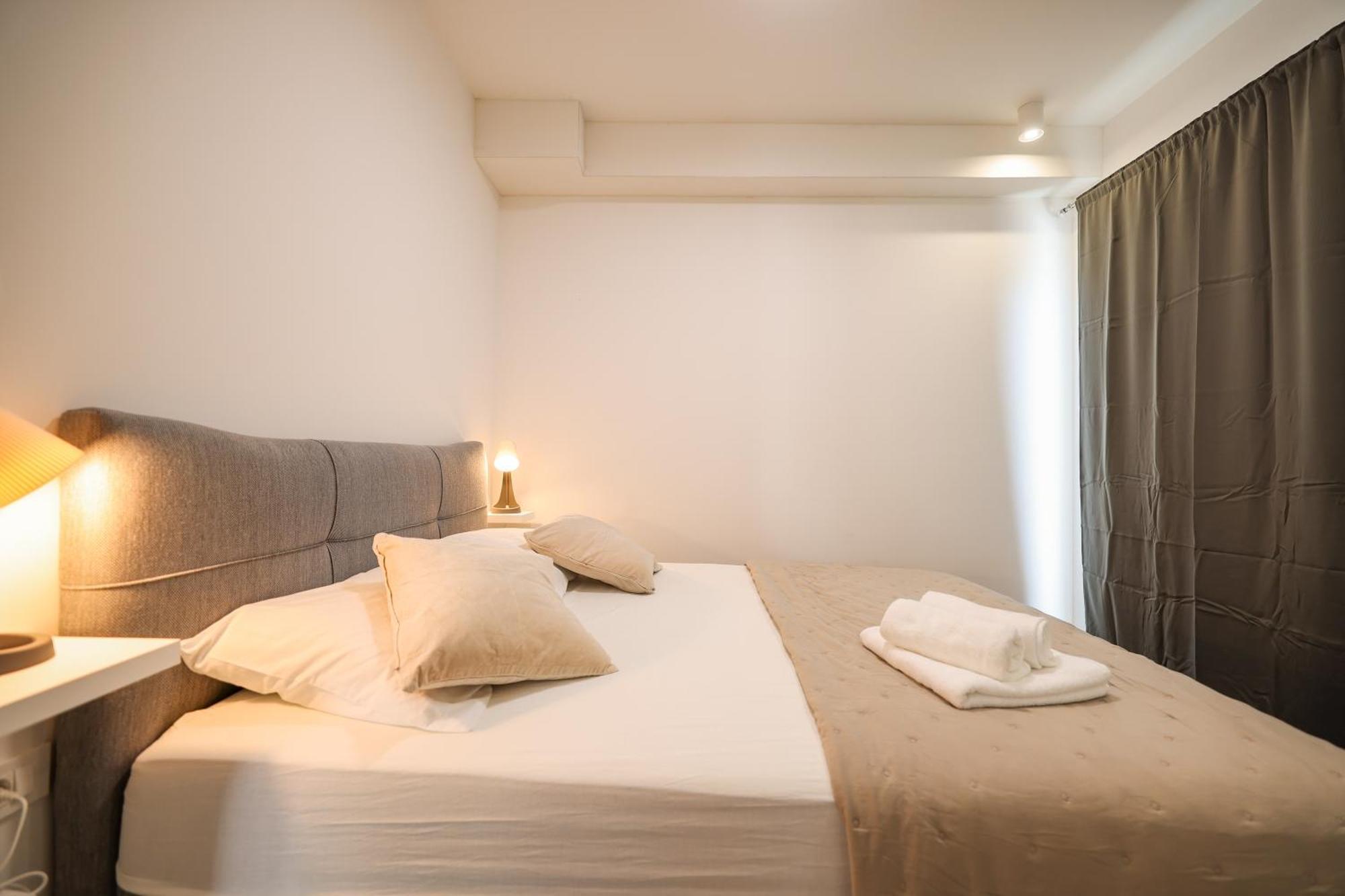 Beachfront Apartments Tic With Seaview Miletici Exterior foto