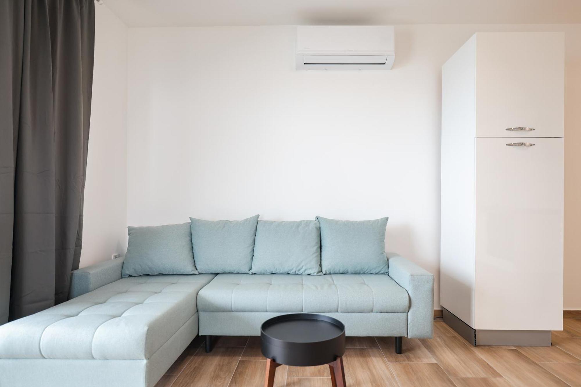 Beachfront Apartments Tic With Seaview Miletici Exterior foto